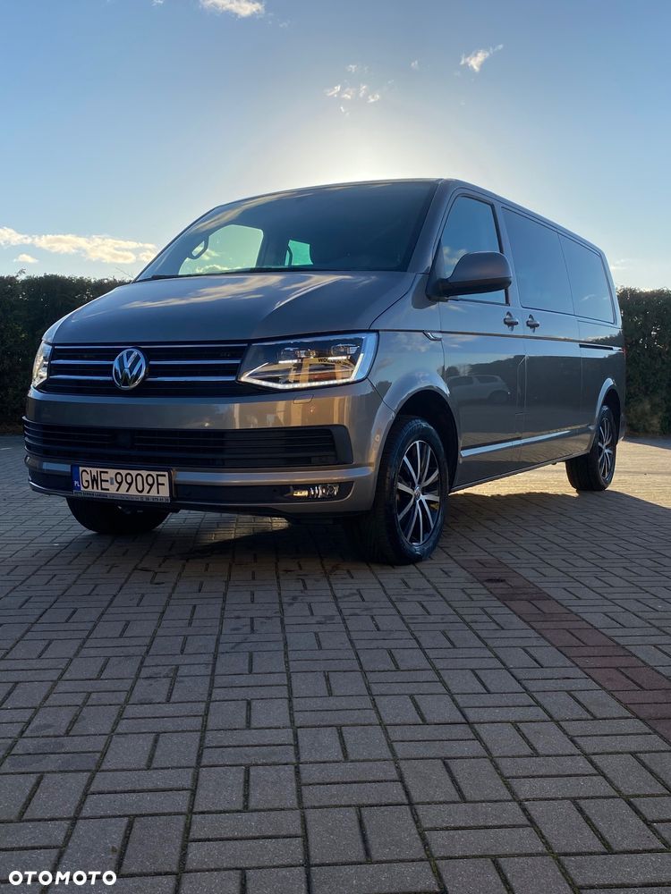 Volkswagen Multivan - 1