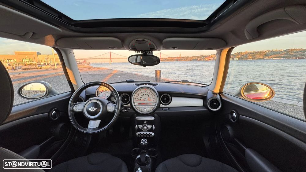 MINI 3 Portas Cooper D - 8