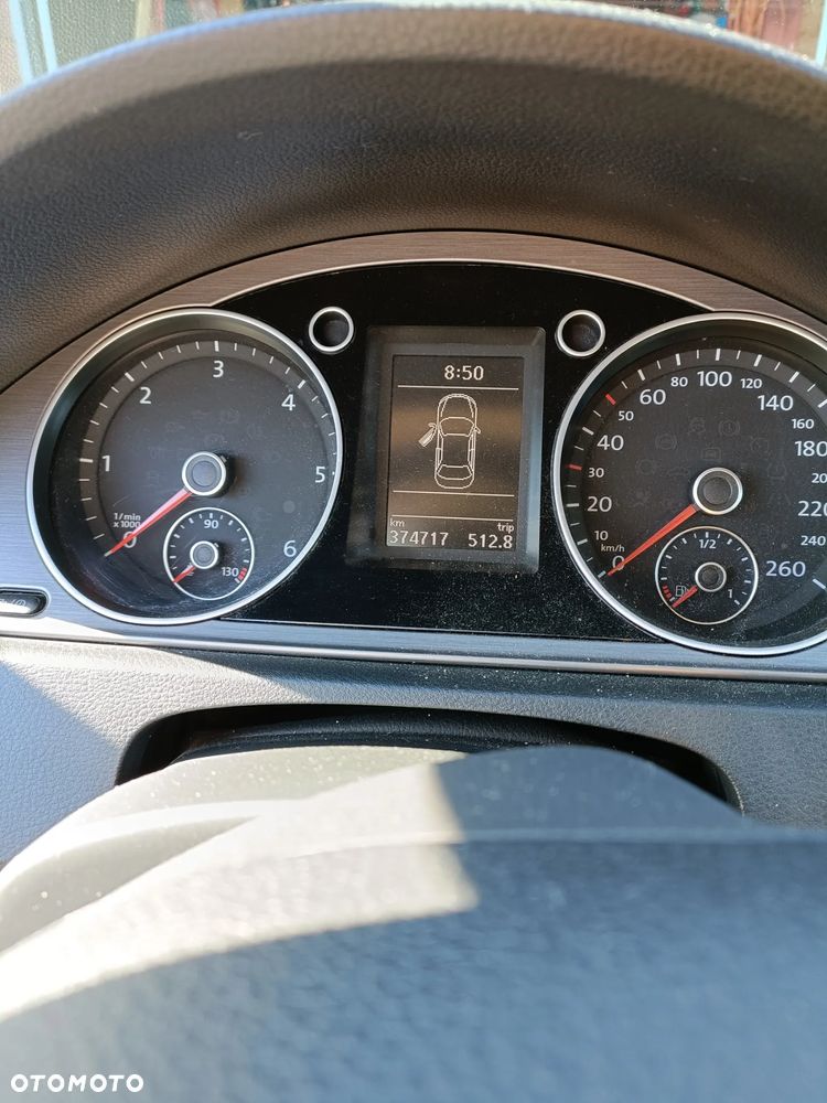 Volkswagen Passat 2.0 Blue TDI SCR Comfortline - 14