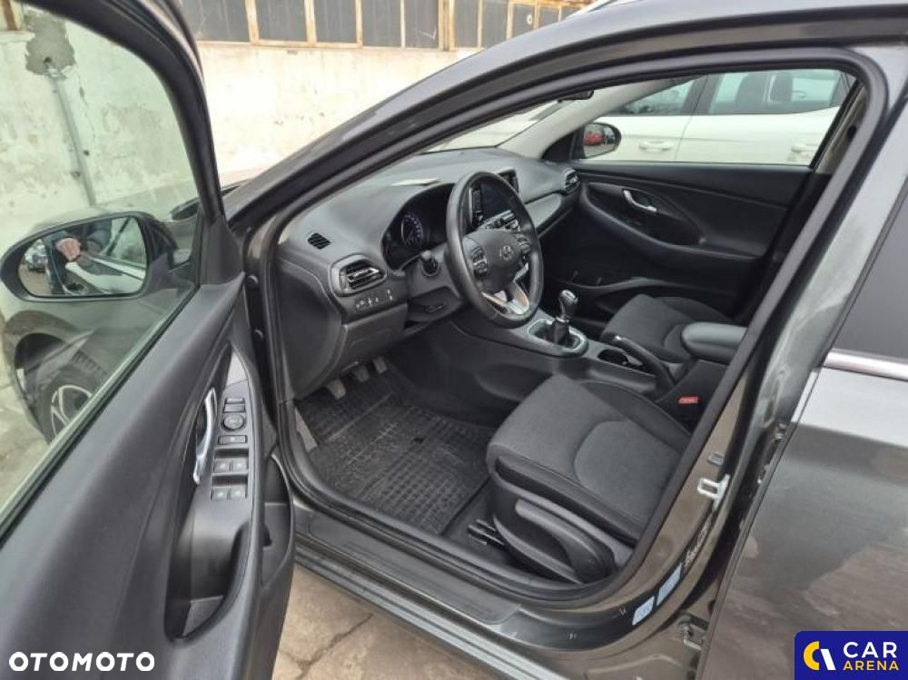 Hyundai i30 1.0 T-GDI Classic + - 17