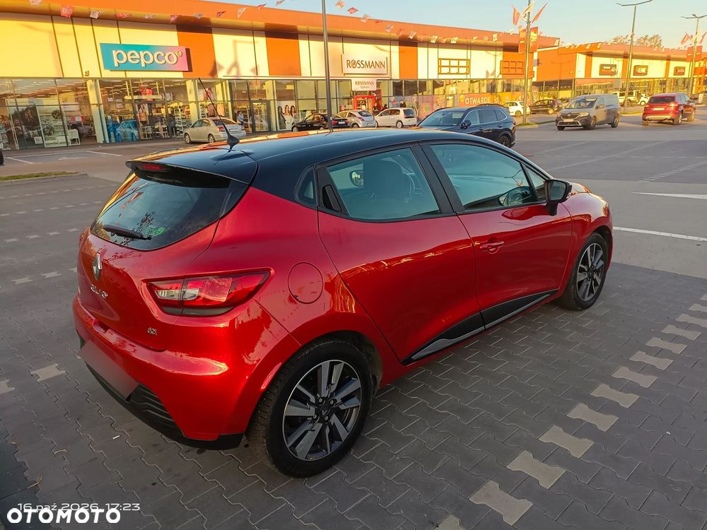 Renault Clio - 7