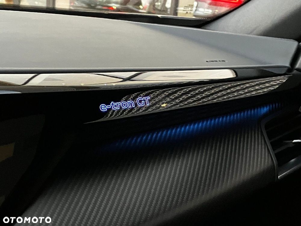 Audi e-tron GT - 25
