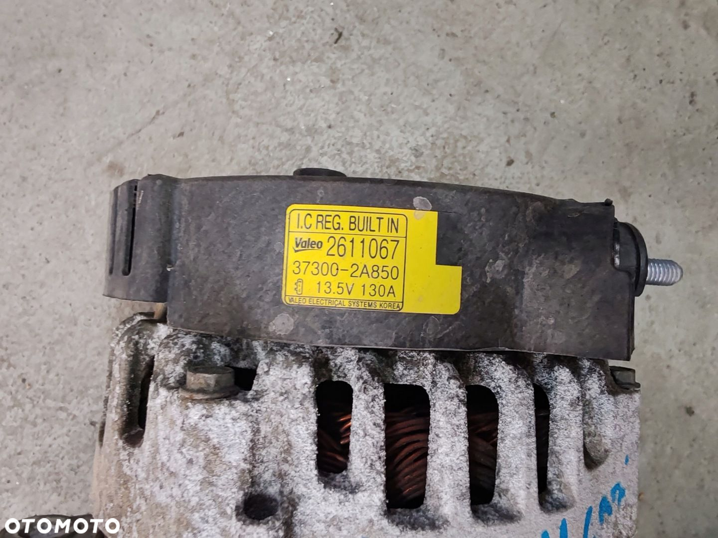 Alternator 37300-2a850 1.6 CRDi Kia Ceed II 12-15 - 4