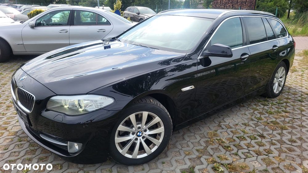 BMW Seria 5 520d Touring - 2