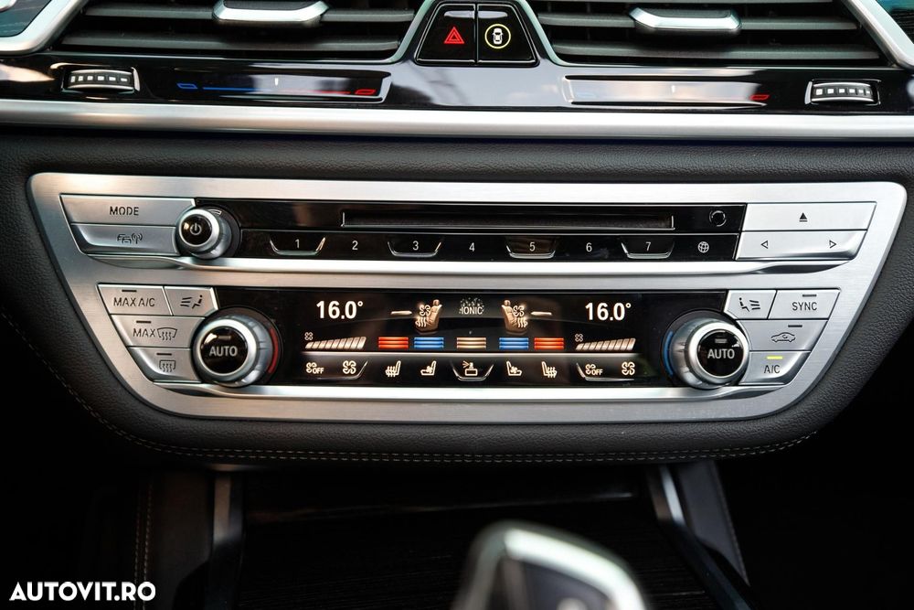 BMW Seria 7 - 28