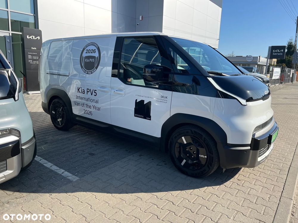 Kia PV5 - 8