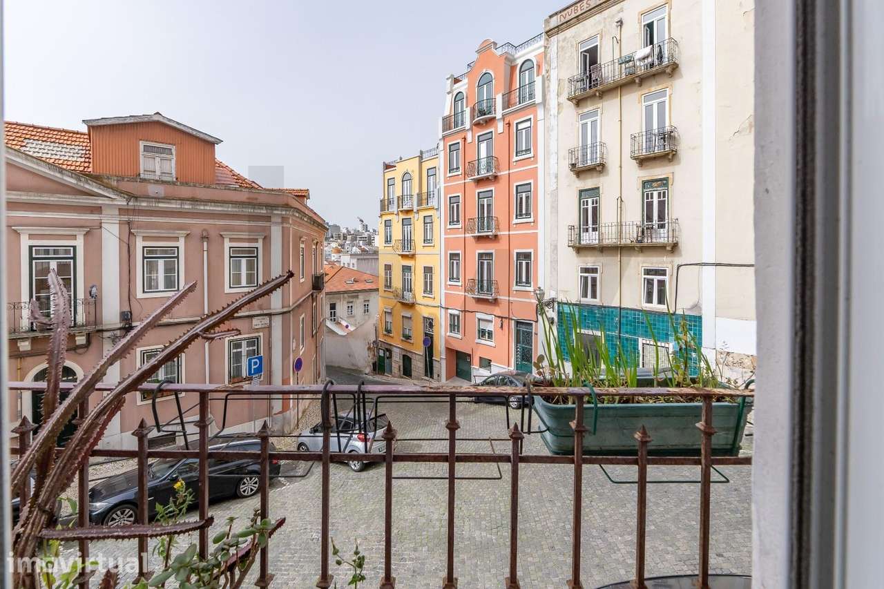 Apartamento T5 no centro de Lisboa, 114 m2 - Grande imagem: 2/17