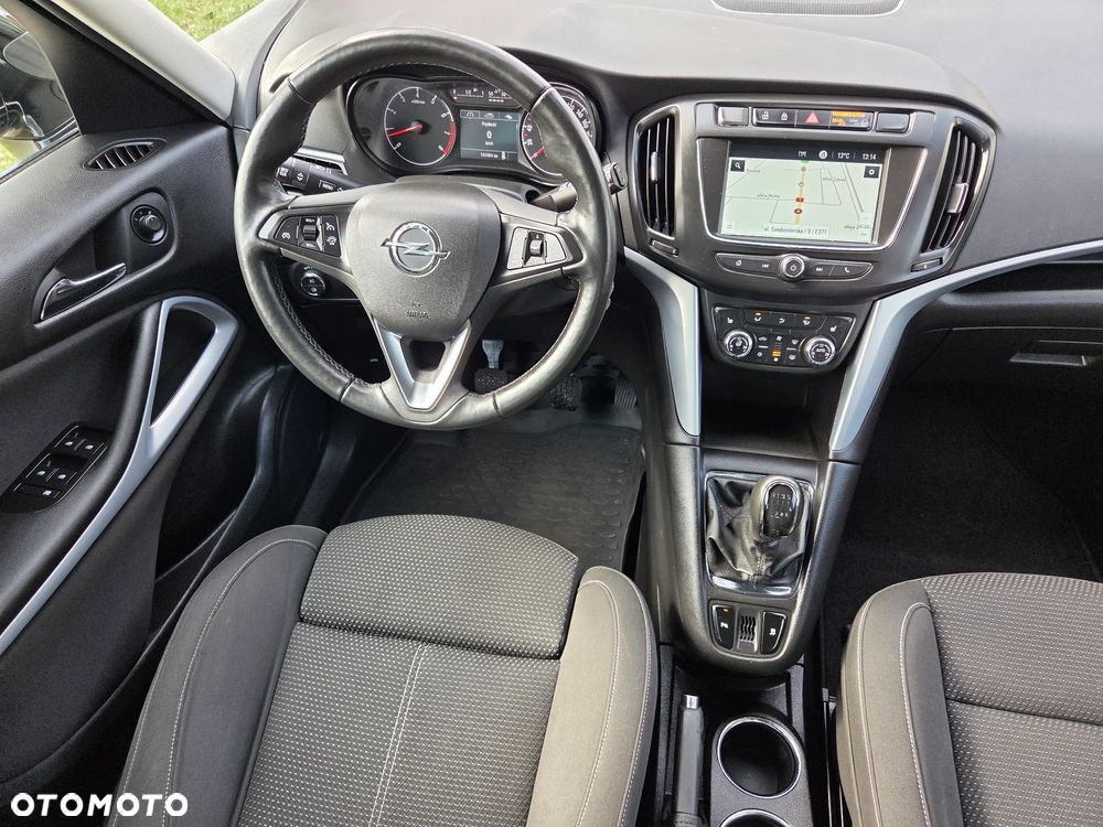 Opel Zafira 1.4 Turbo Business Edition - 9