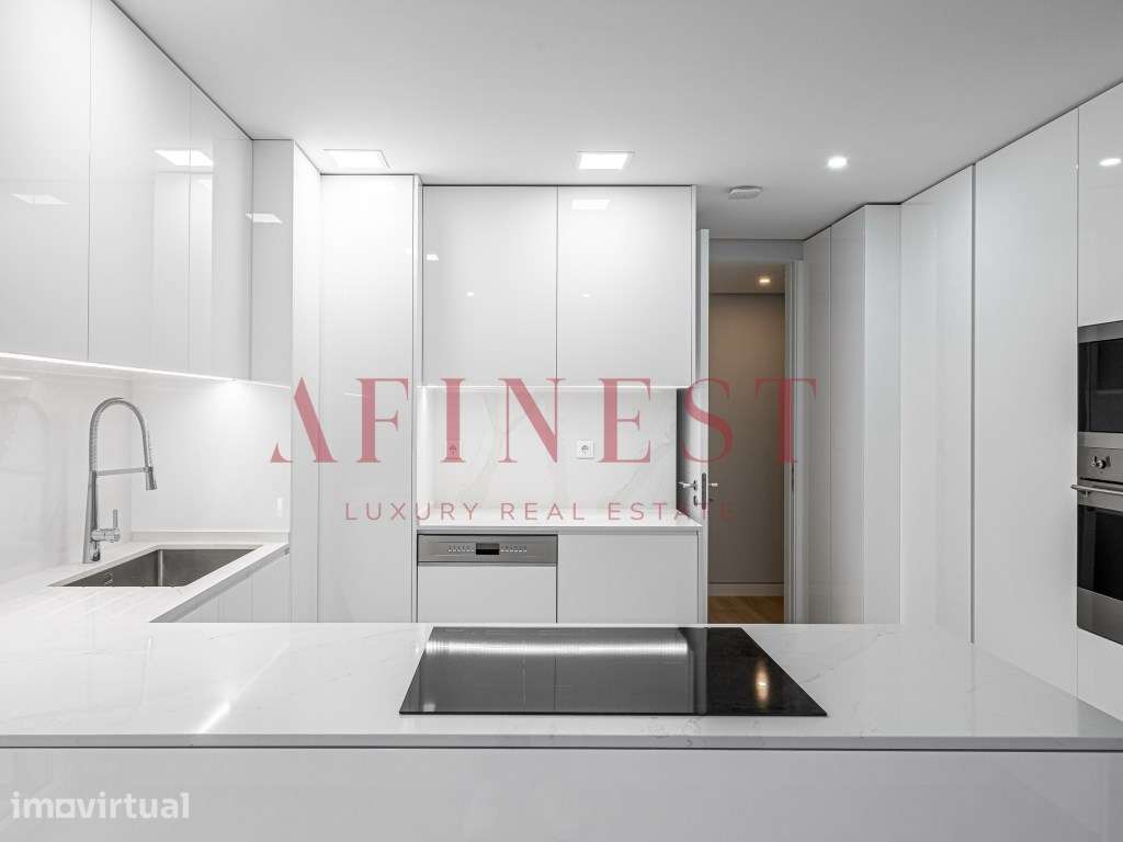 APARTAMENTO T3+1 COM MEZANINE EM CARCAVELOS - Grande imagem: 2/37