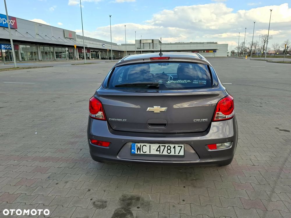 Chevrolet Cruze - 3