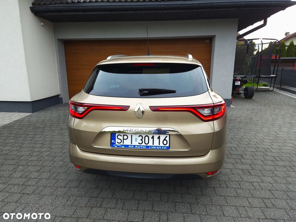 Renault Megane ENERGY TCe 140 EDC LIMITED - 12
