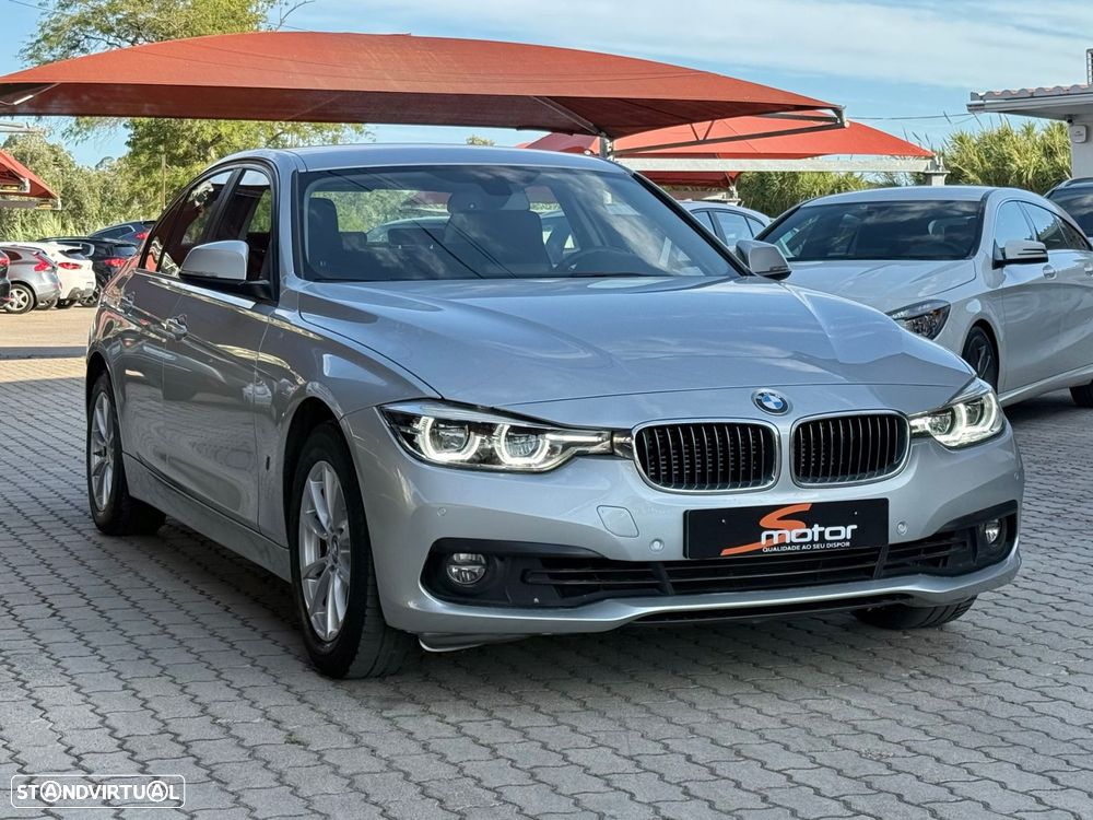 BMW 330 e iPerformance Advantage - 3