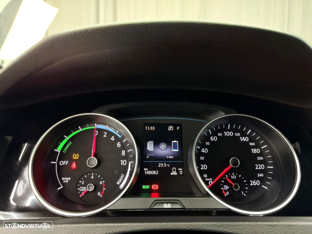 VW Golf 1.4 GTE Plug-In-Hybrid DSG - 23