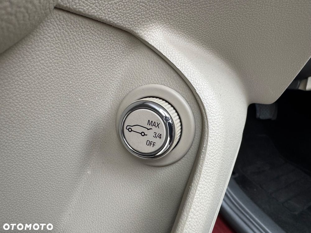 Opel Insignia 2.0 BiTurbo 4x4 Ultimate Exclusive - 33