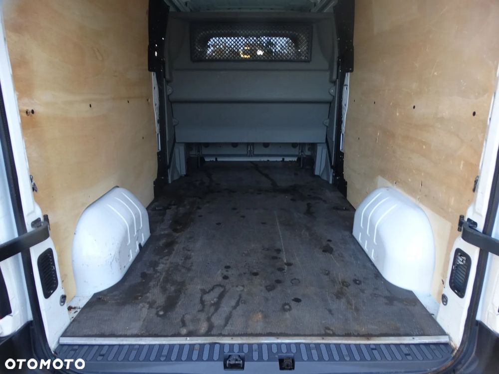 Renault Master - 22