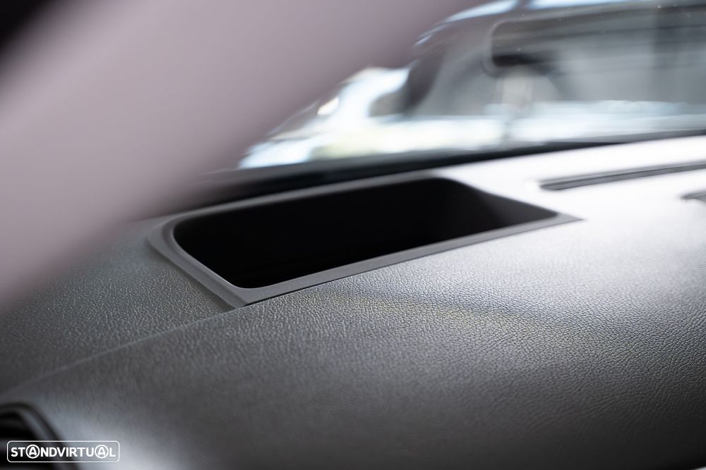 Mercedes-Benz GLA 250 e 8G-DCT AMG Line - 22