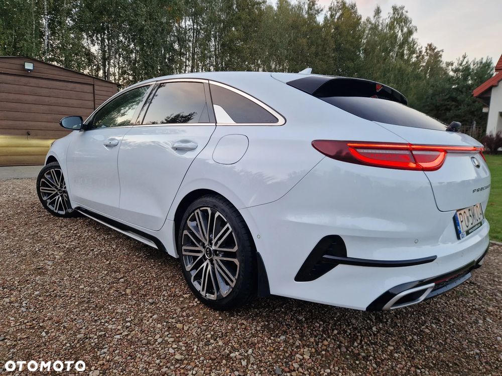 Kia ProCeed 1.6 CRDi GT Line DCT - 4