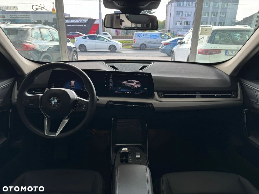 BMW X1 sDrive18i Business Edition - 16