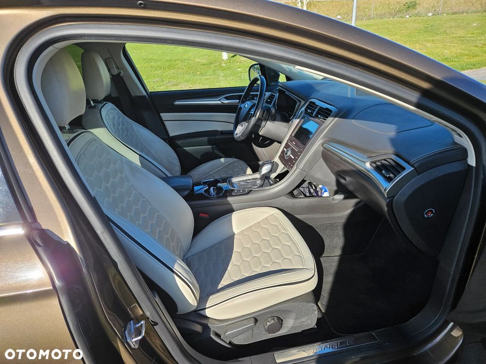 Ford Mondeo Vignale 2.0 EcoBoost - 8