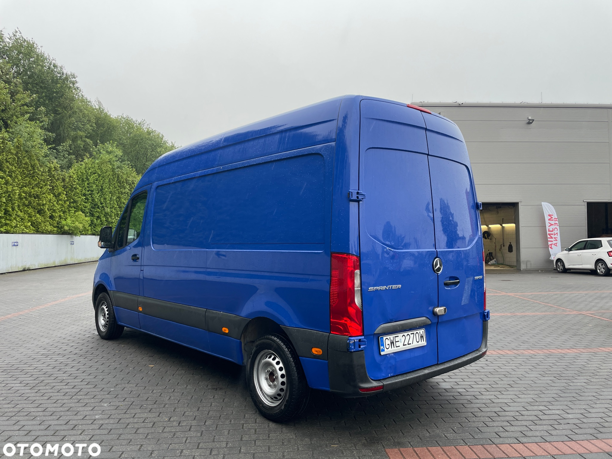 Mercedes-Benz Sprinter - 3