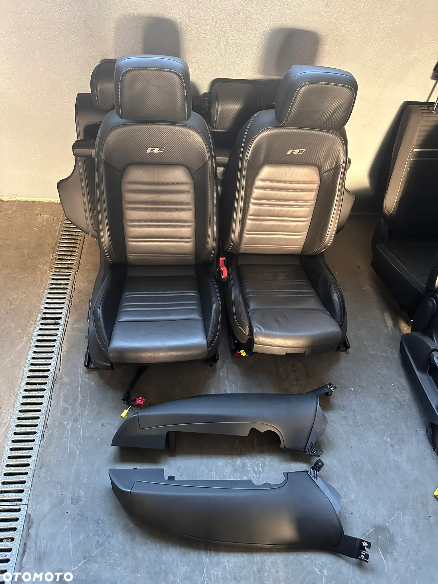 Fotele Kanapy VW Passat B8 Sedan R-line - 19