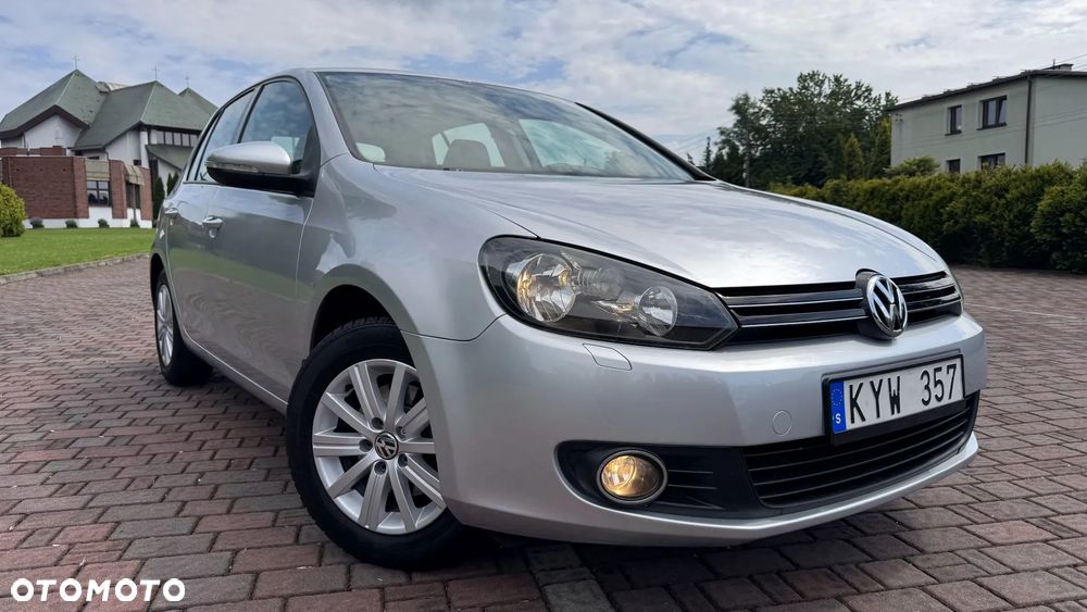 Volkswagen Golf 1.6 Edition - 1