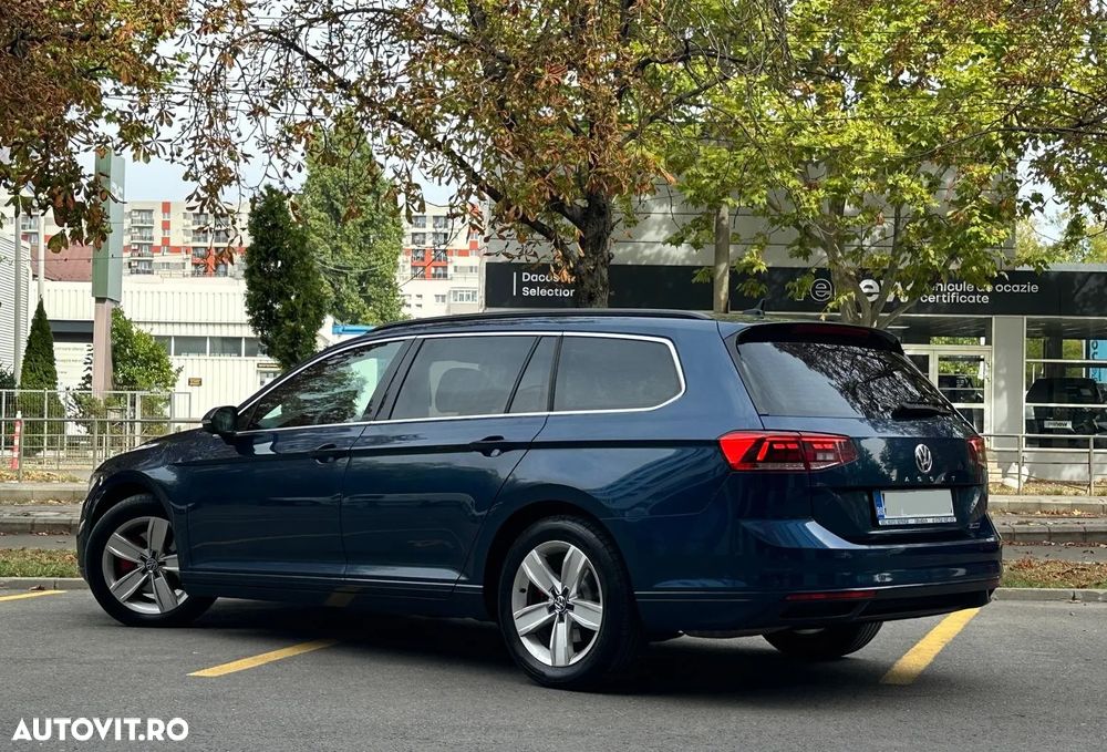 Volkswagen Passat 2.0 TDI SCR DSG 4Motion Business - 3