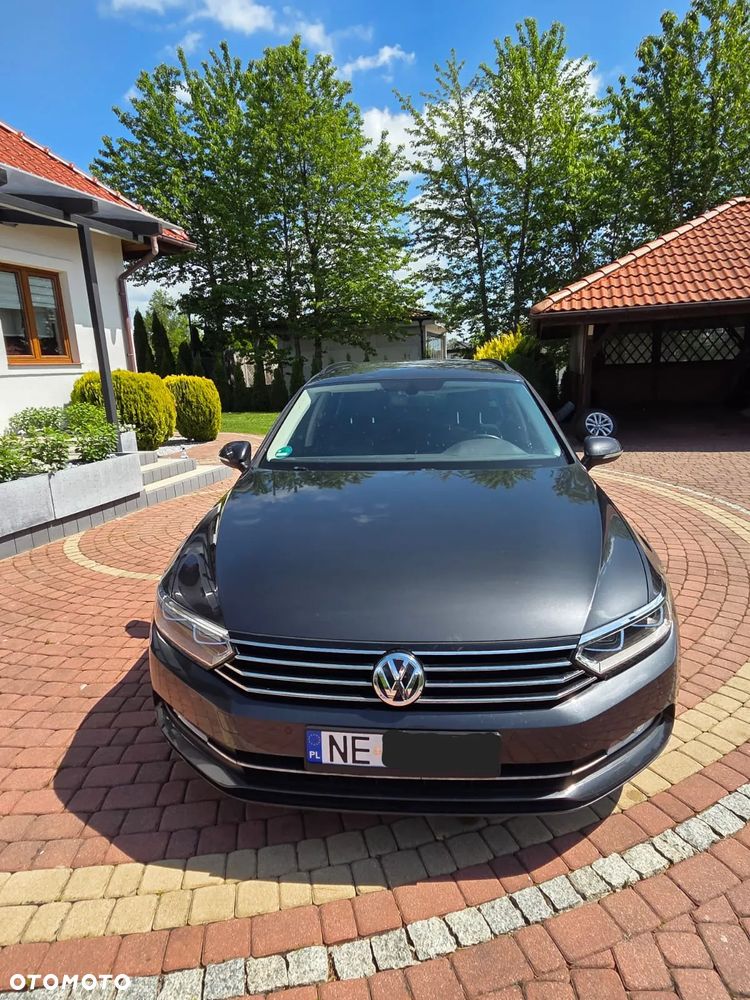 Volkswagen Passat 2.0 TDI SCR Comfortline DSG - 2