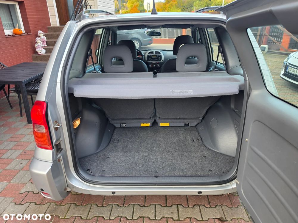 Toyota Rav4 2003 photo 5