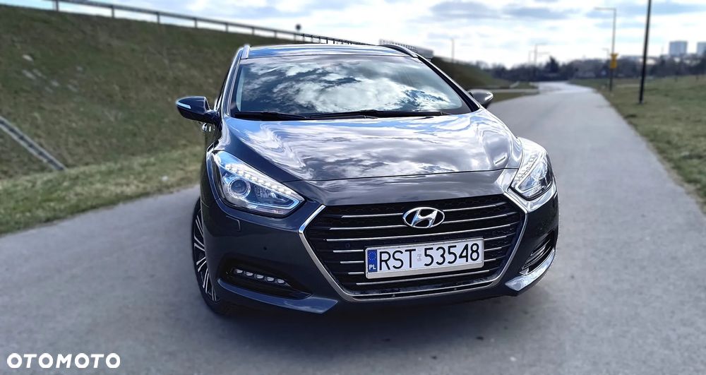 Hyundai i40 1.7 CRDi Premium - 1