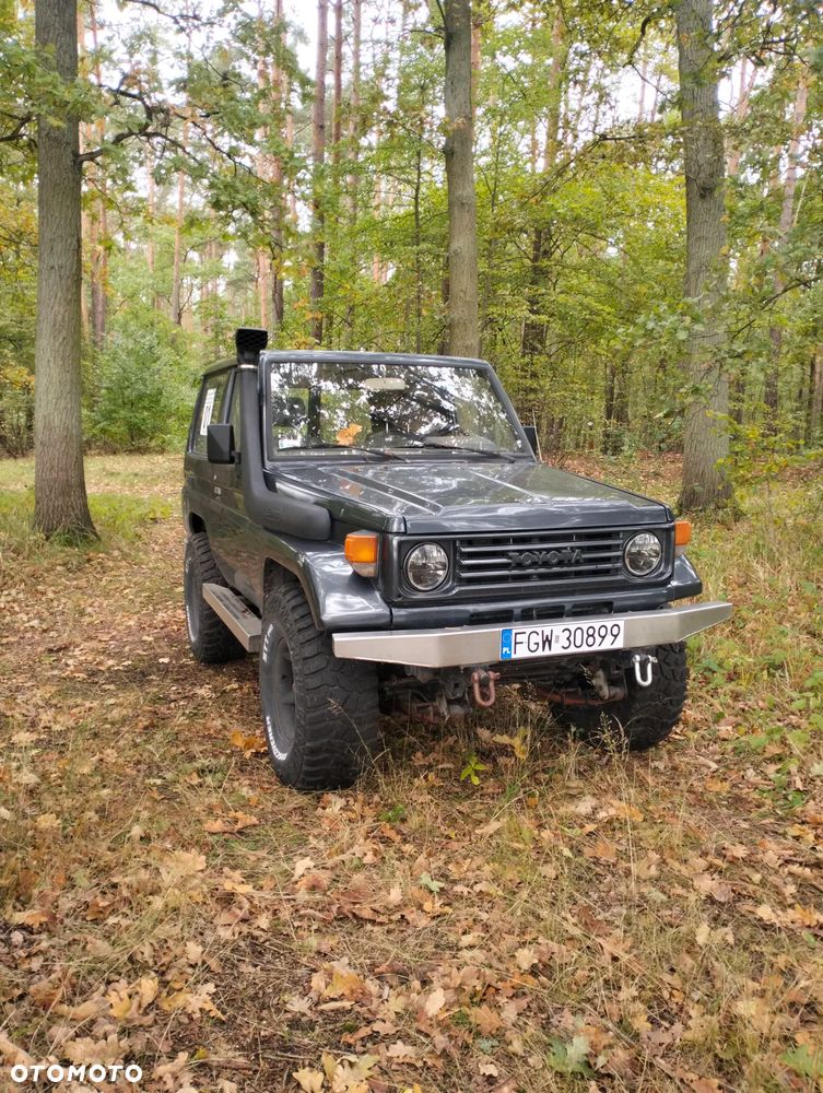 Toyota Land Cruiser - 2