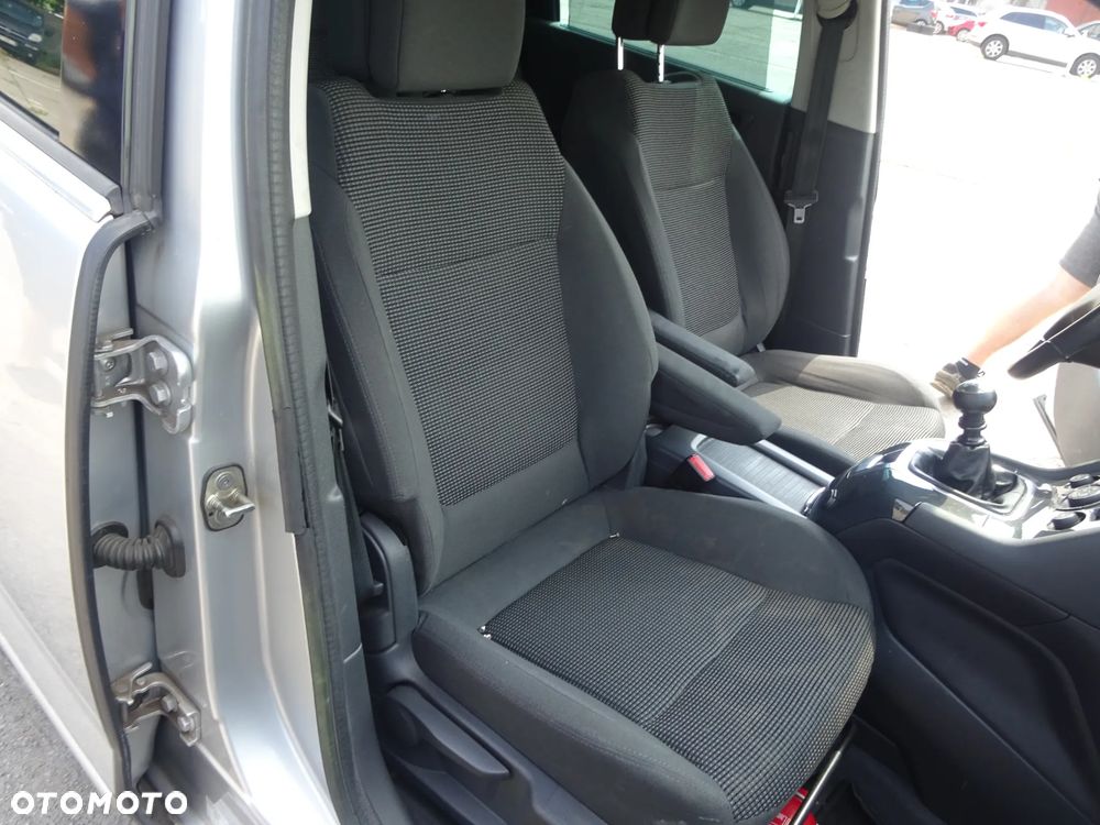 Peugeot 5008 - 15