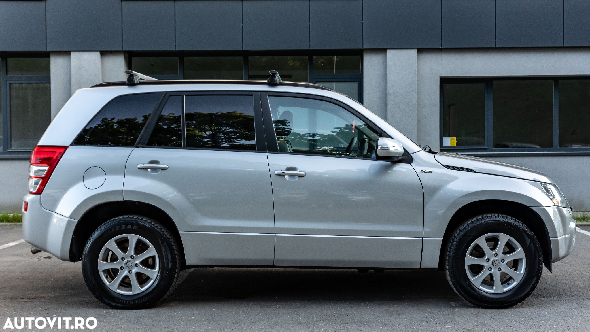 Suzuki Grand Vitara 1.9 DDiS Comfort - 15