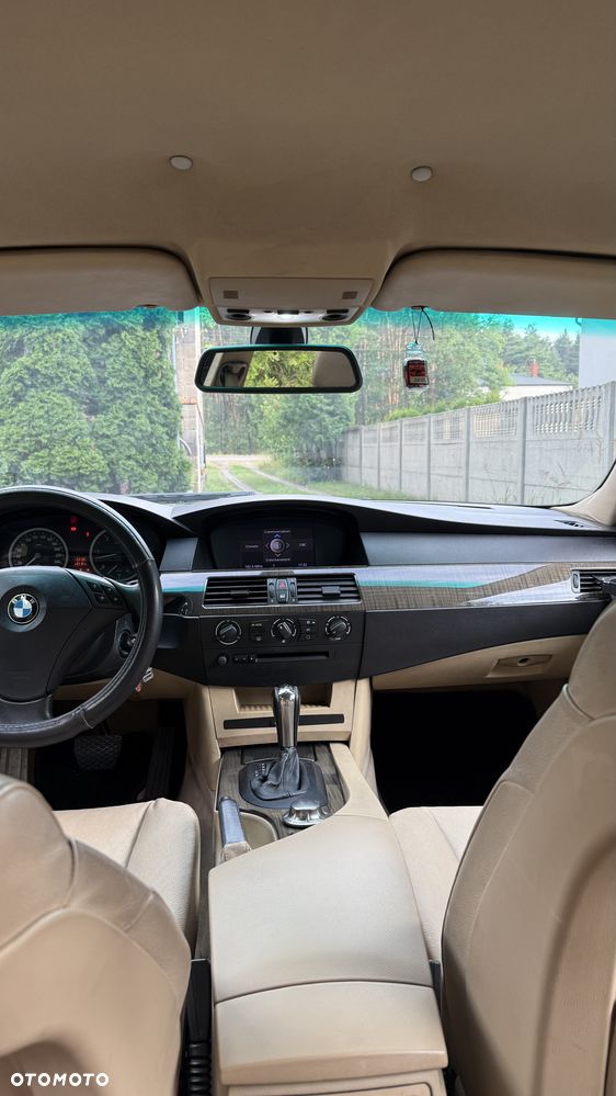 BMW Seria 5 - 12