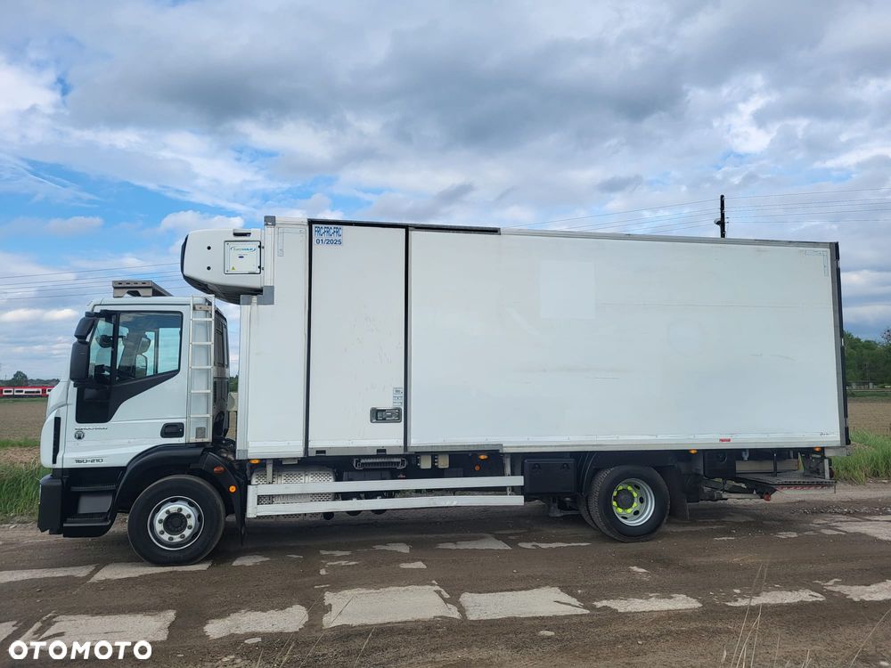 Iveco EUROCARGO 160E21 E6 2016r Izoterma Chłodnia Mroźnia agregat 230V Winda przegrody 3 parowniki - 20