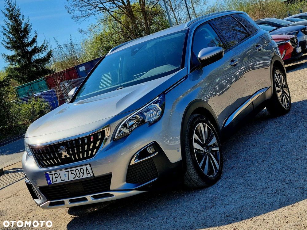 Peugeot 5008 - 1