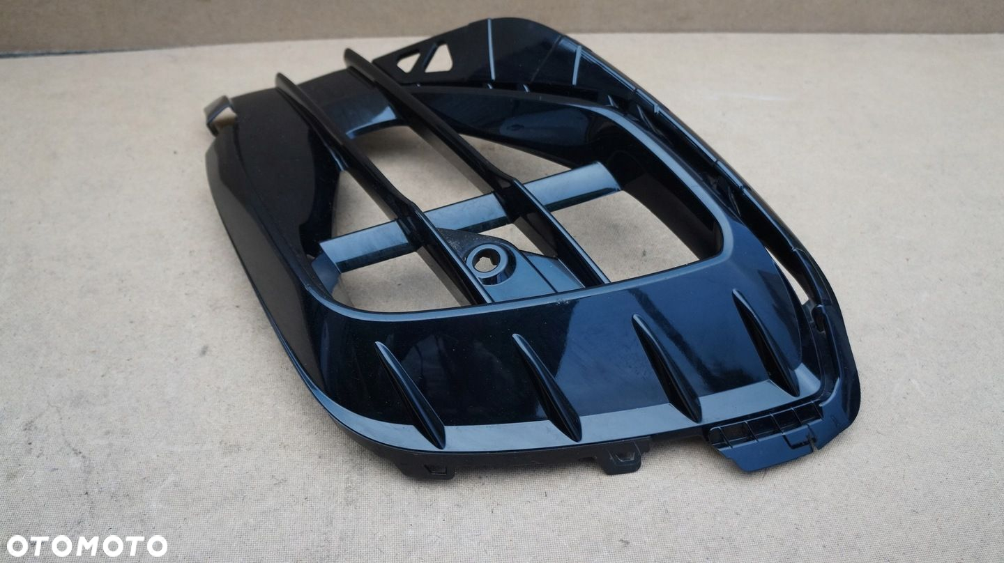 VW Tiguan II Lift 5NA R-LINE KRATKA PRAWA ZDERZAKA PRZÓD 5NA853666K - 4