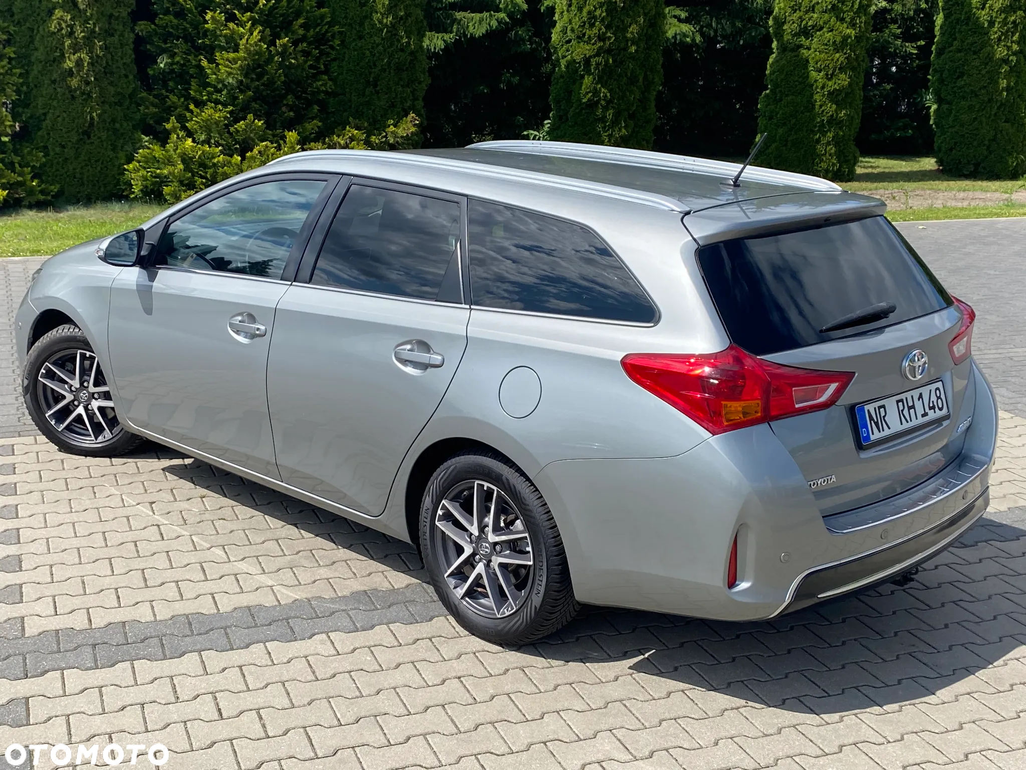 Toyota Auris - 5