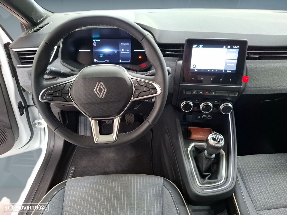 Renault Clio 1.0 TCe Techno Bi-Fuel - 13