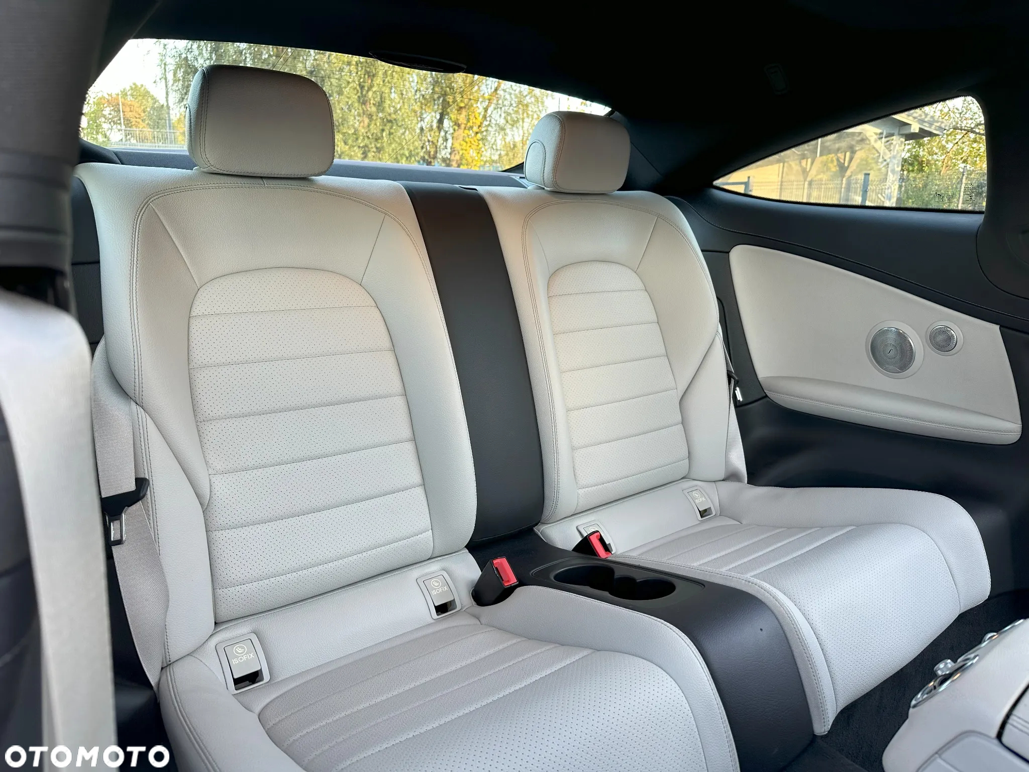 Mercedes-Benz Klasa C 300 Coupe 7G-TRONIC - 13