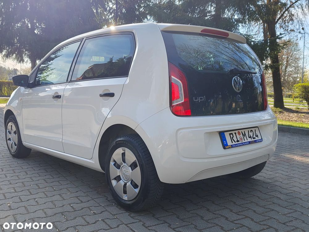 Volkswagen up! - 14