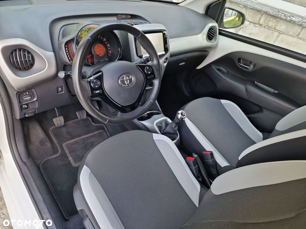 Toyota Aygo - 11