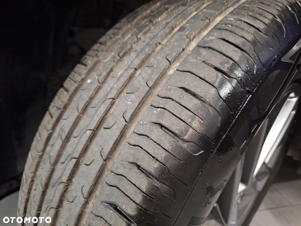 Nissan Qashqai 1.3 DIG-T TEKNA - 36