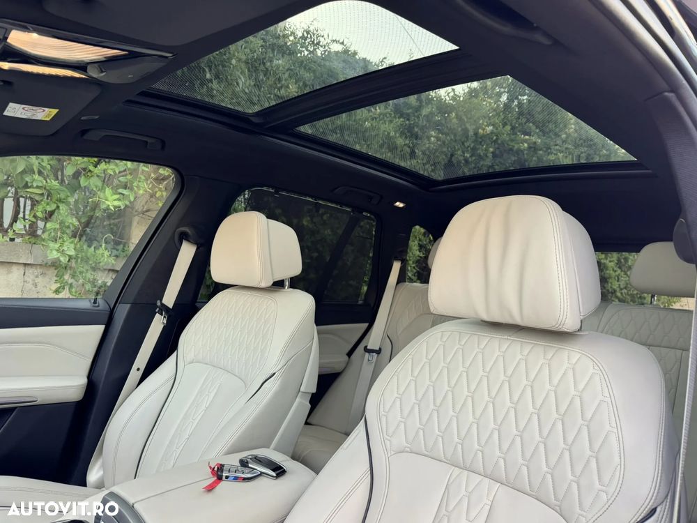 BMW X5 xDrive30d - 33