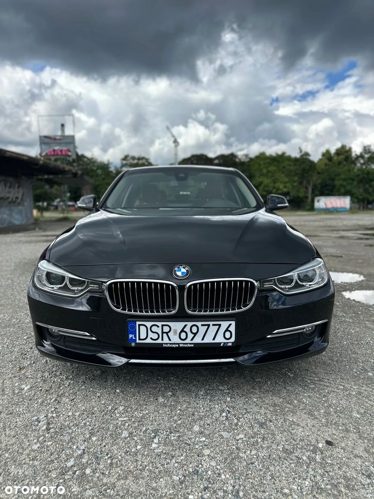 BMW Seria 3 320d Efficient Dynamic Edition Luxury Line - 1