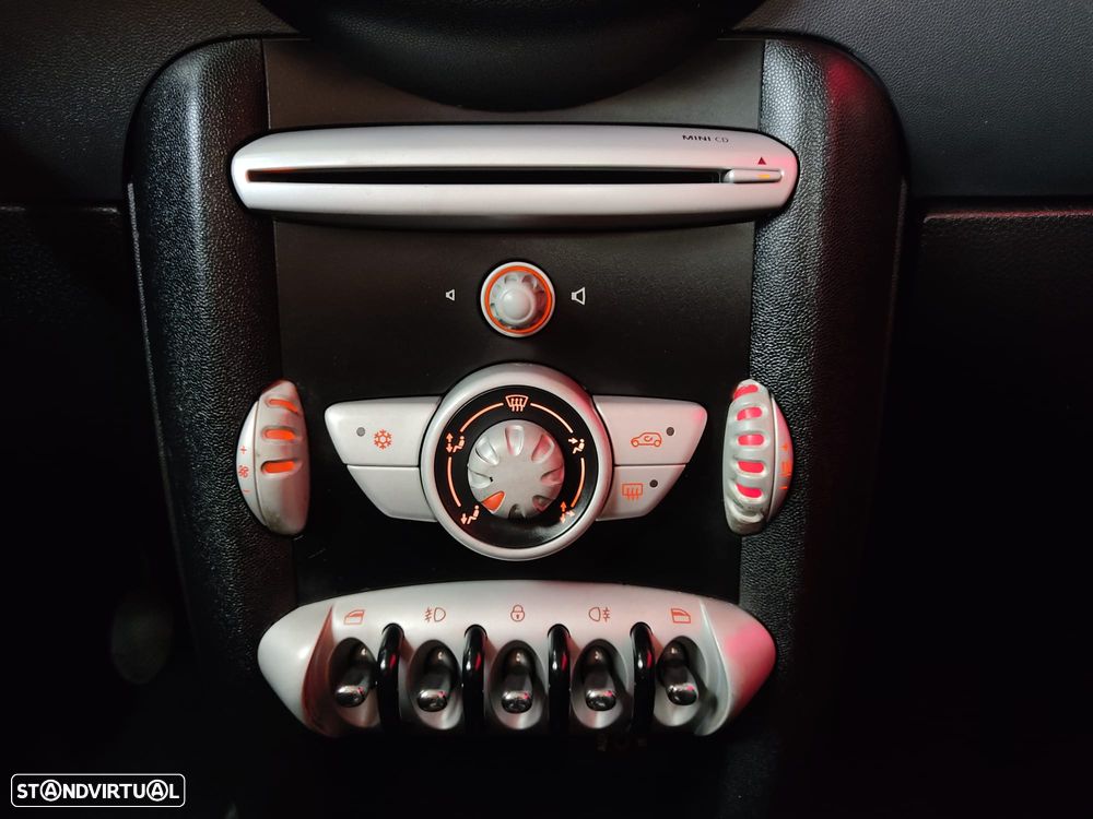 MINI 3 Portas Cooper D - 20