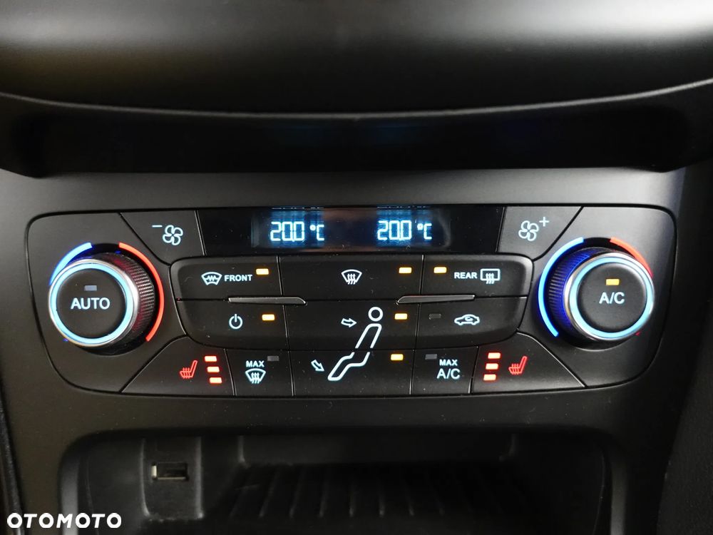 Ford Focus 2.0 TDCi SYNC Edition ASS - 34