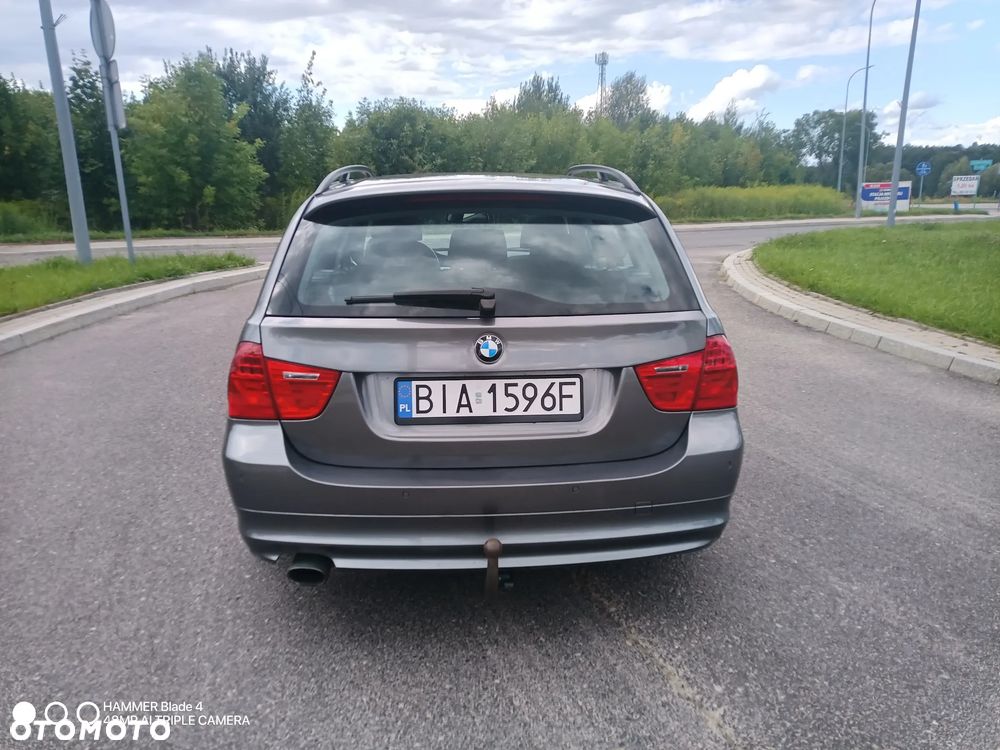 BMW Seria 3 320i Edition Exclusive - 5
