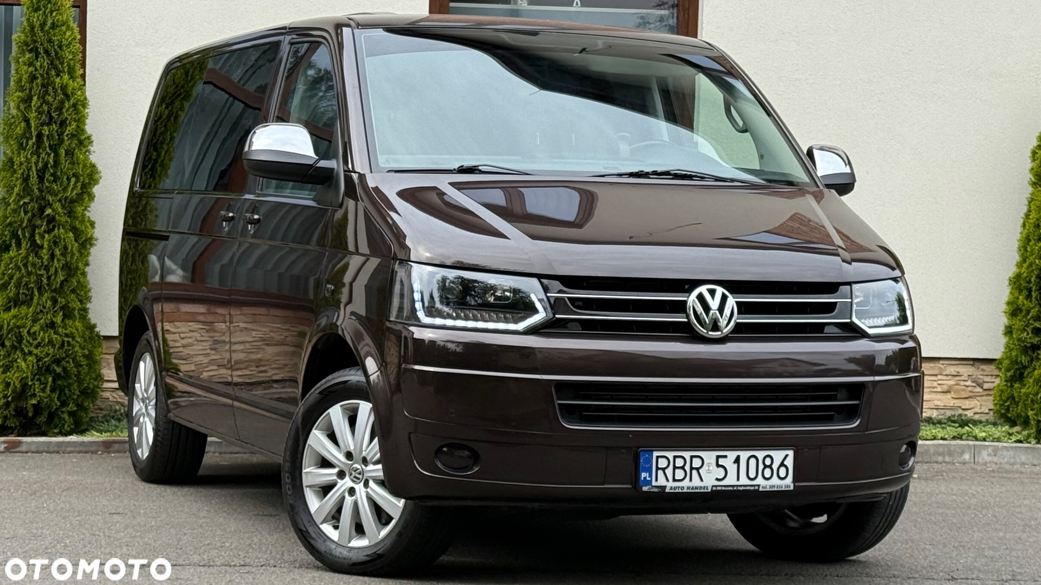 Volkswagen Multivan - 26