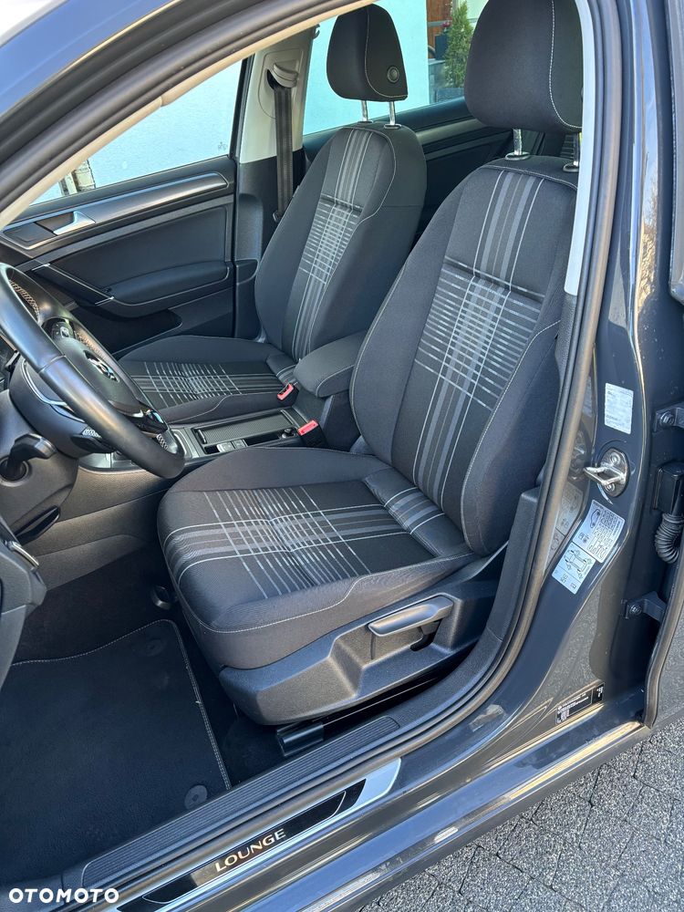 Volkswagen Golf 1.4 TSI BlueMotion Technology DSG Lounge - 25